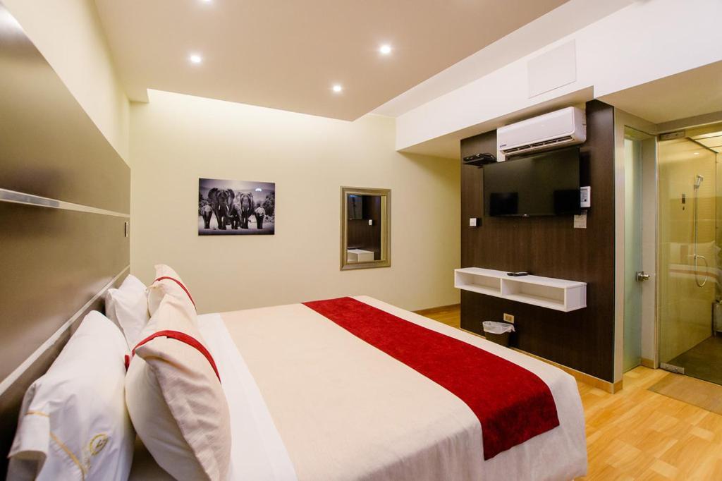 Verona Hotel Banos Turcos Lima Bagian luar foto
